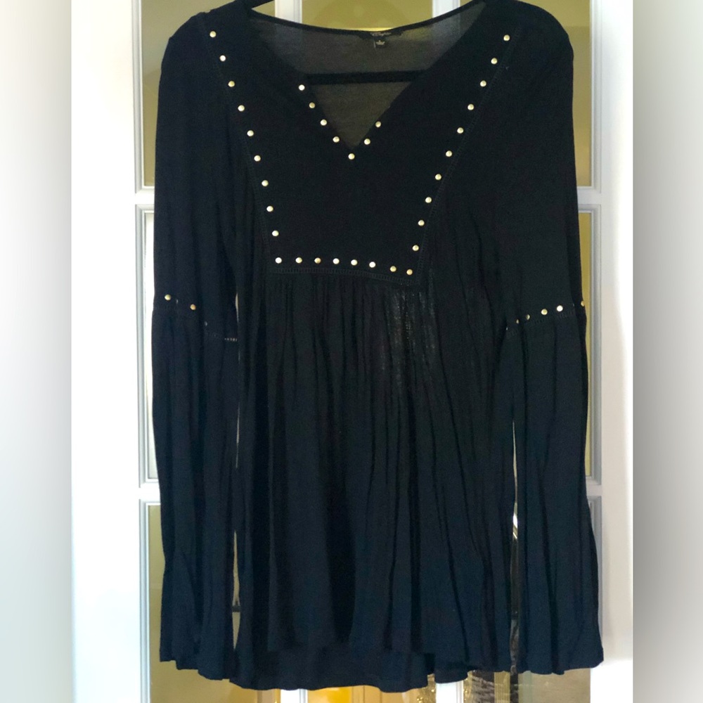 Black flowy blouse